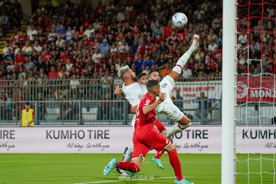 德超杯-奥尔莫戴帽凯恩首秀 拜仁0-3莱比锡错失冠军.